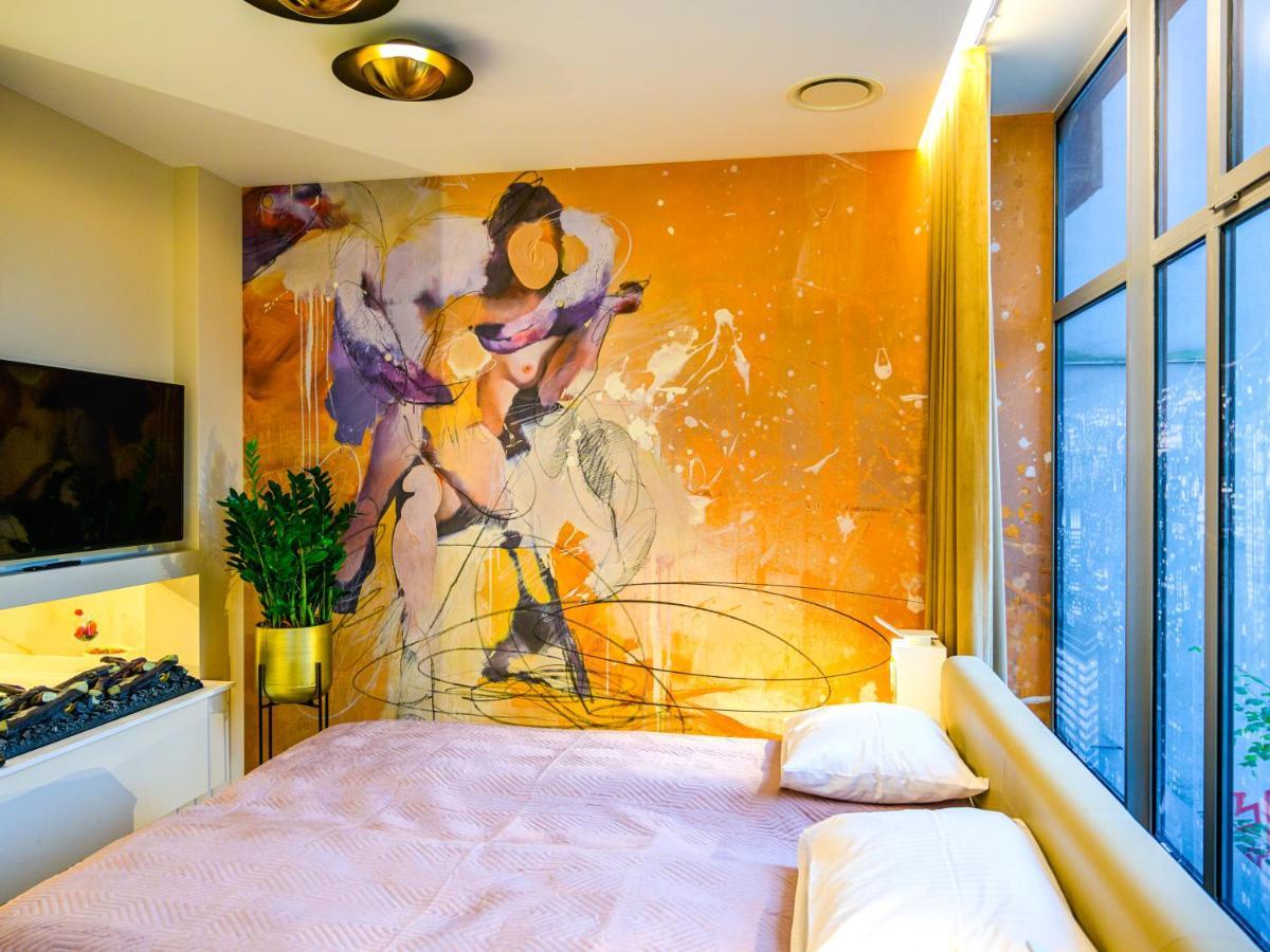 Pietryna Apartments Luxury - Sauna , Jacuzzi , Bezposrednio Przy Ul Piotrkowskiej Лодз Екстериор снимка